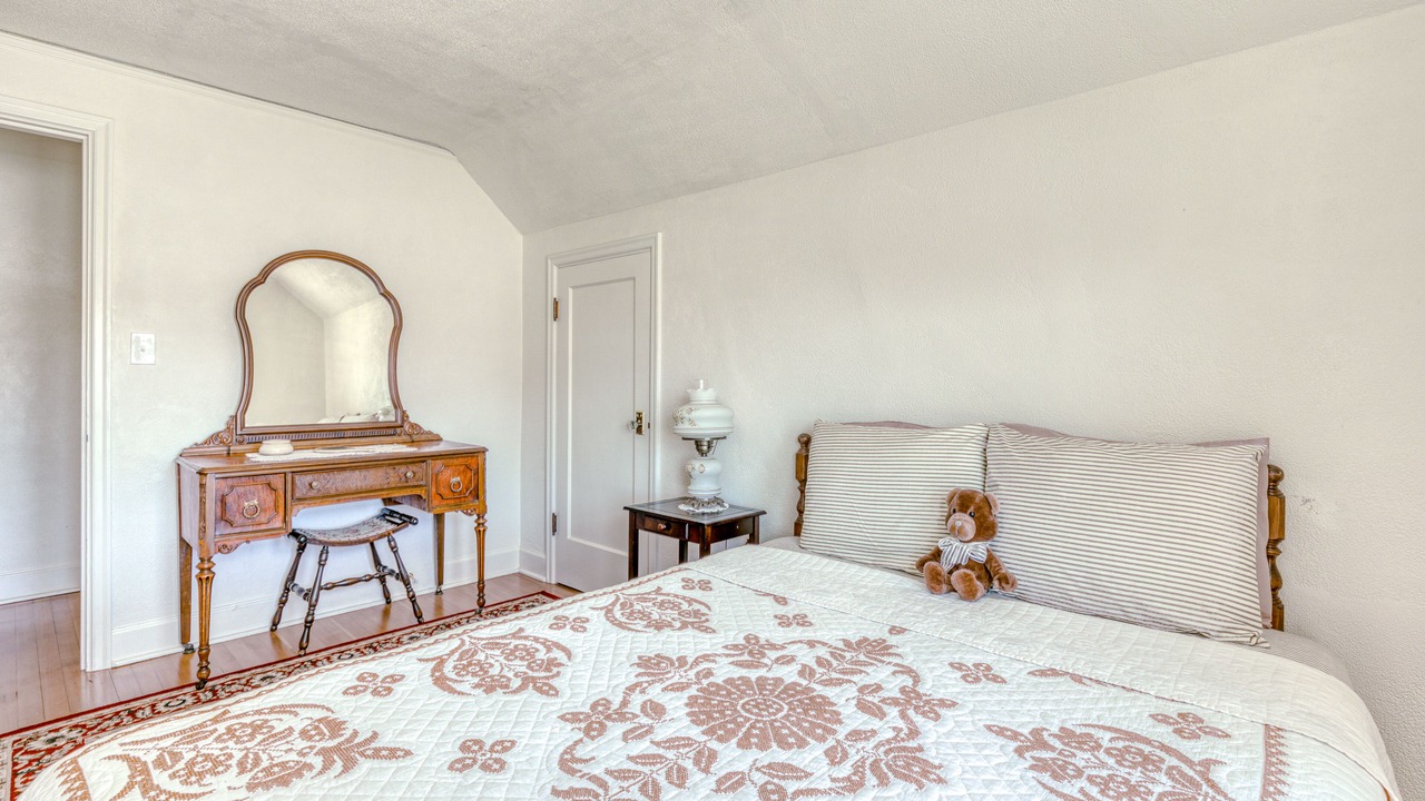 Photo of Bedroom in McMinnville