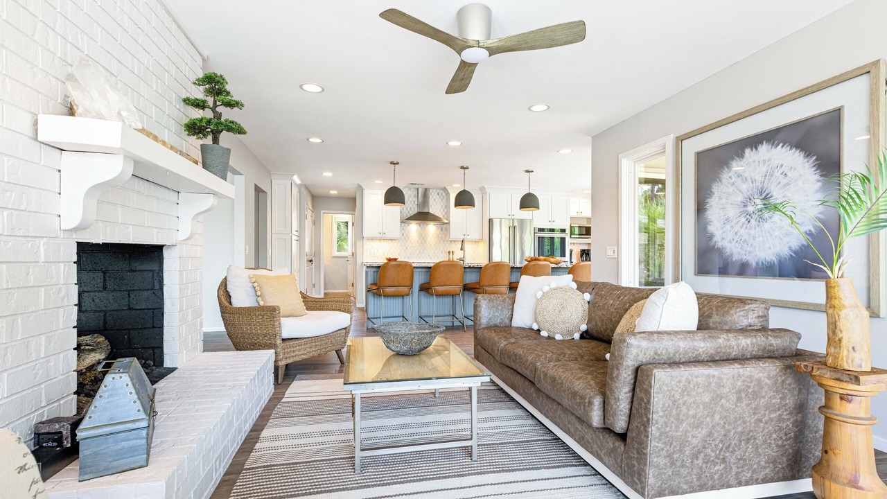 Photo of Livingroom in Sea Pines