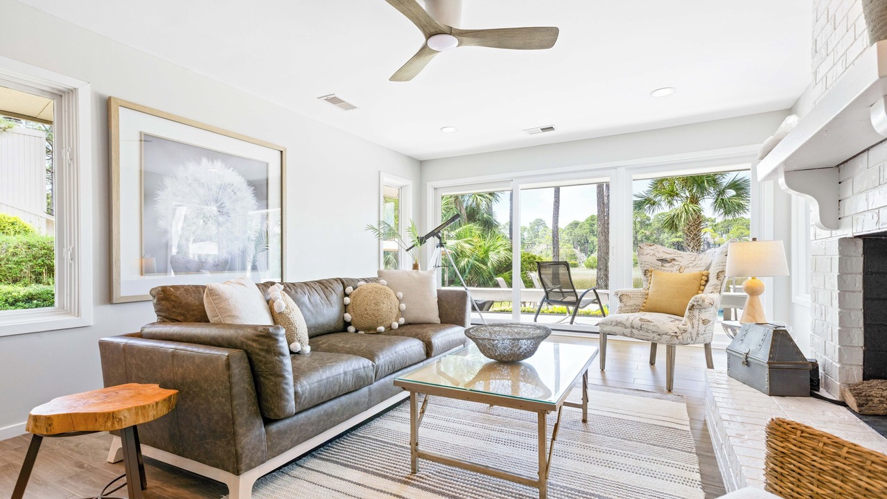 Photo of Livingroom in Sea Pines