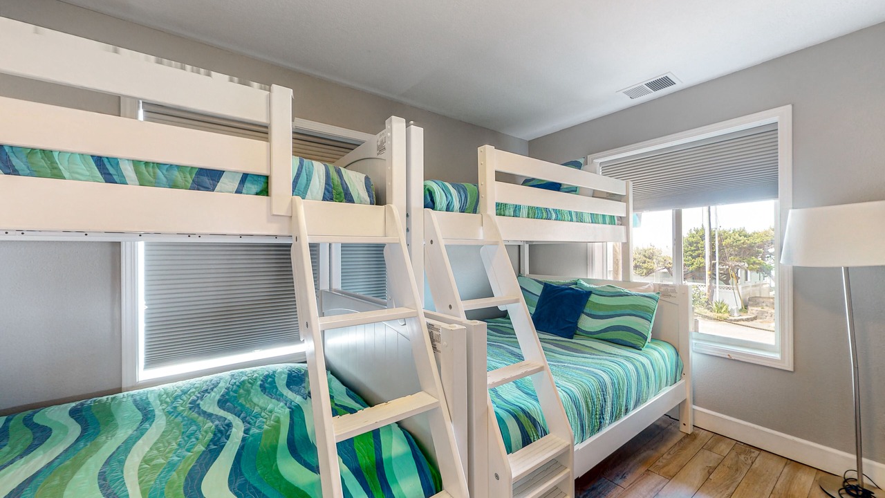 Photo of Bedroom in Roads End