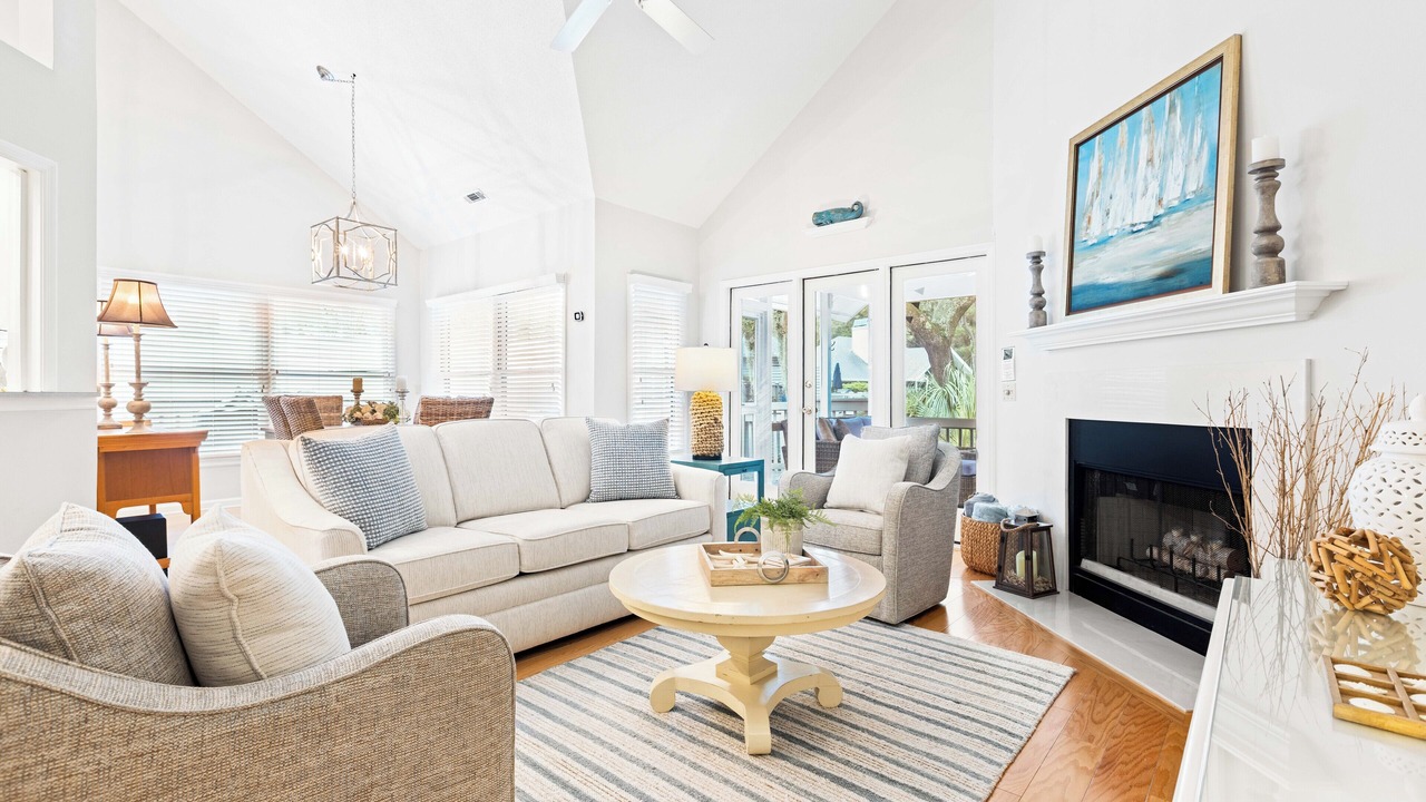Photo of Livingroom in Sea Pines