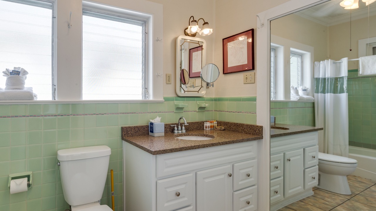Photo of Bathroom in Old Town