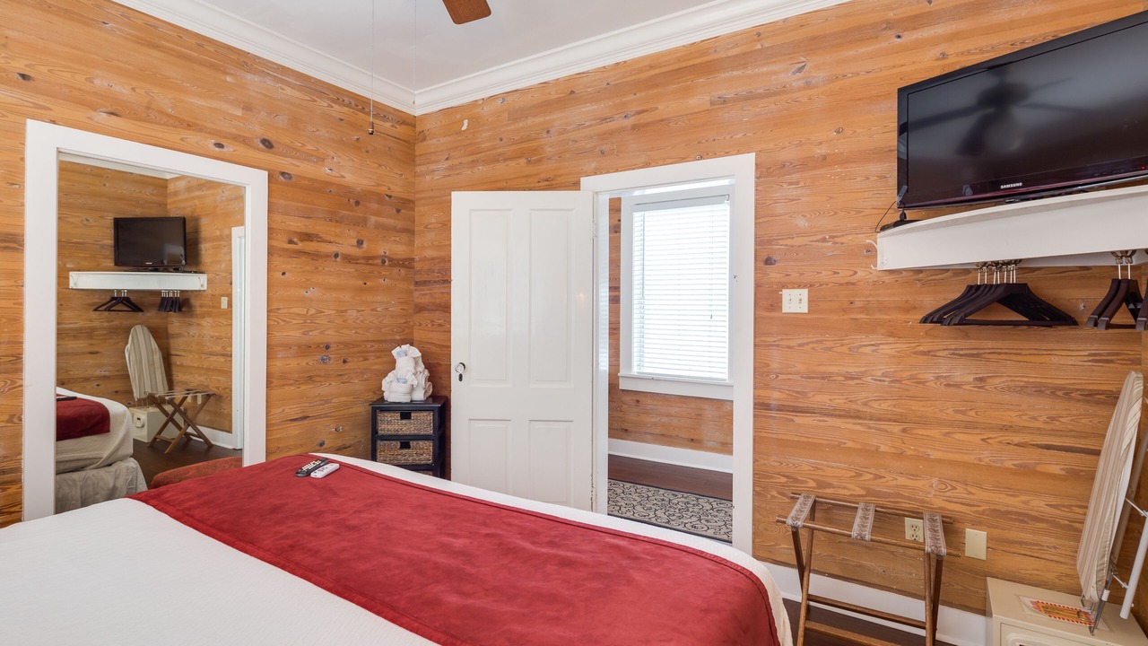 Photo of Bedroom in Old Town