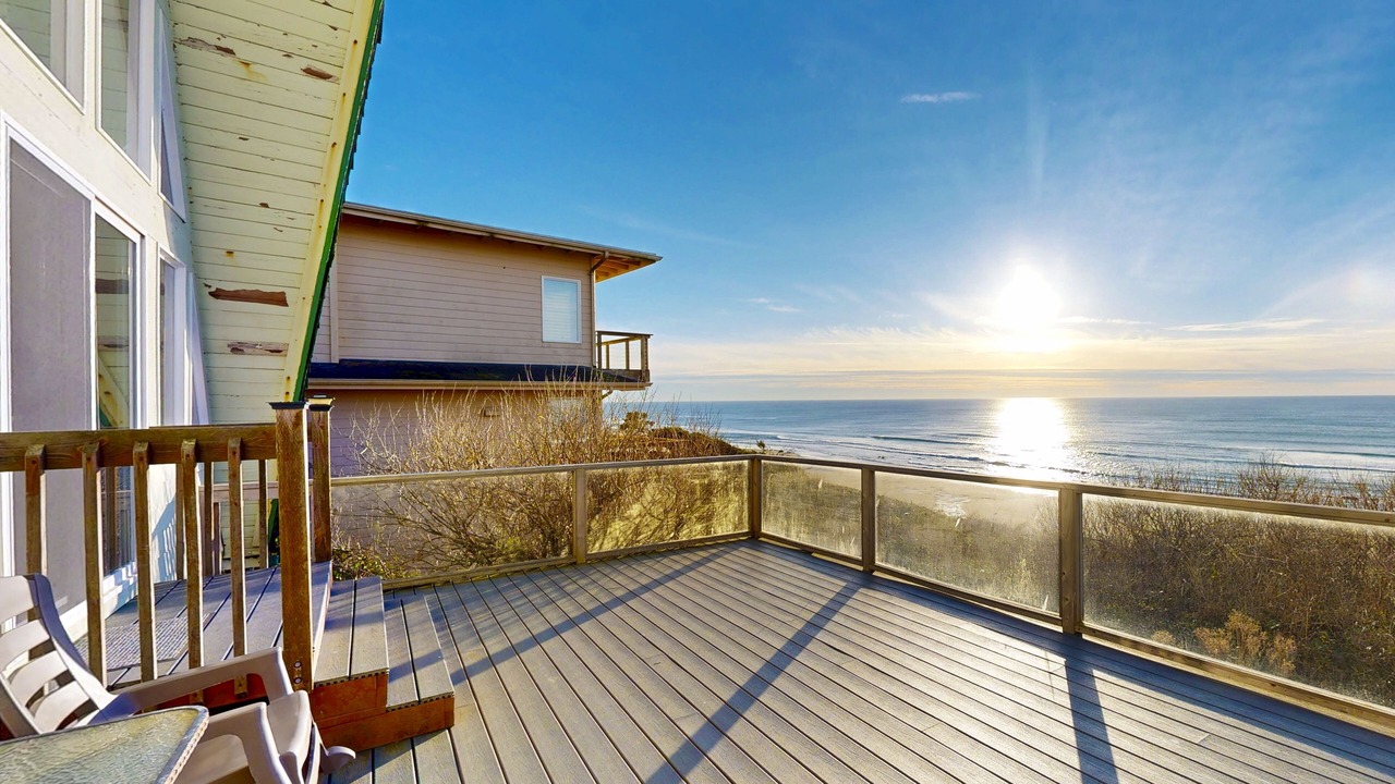 Photo of Patio Balcony in Roads End