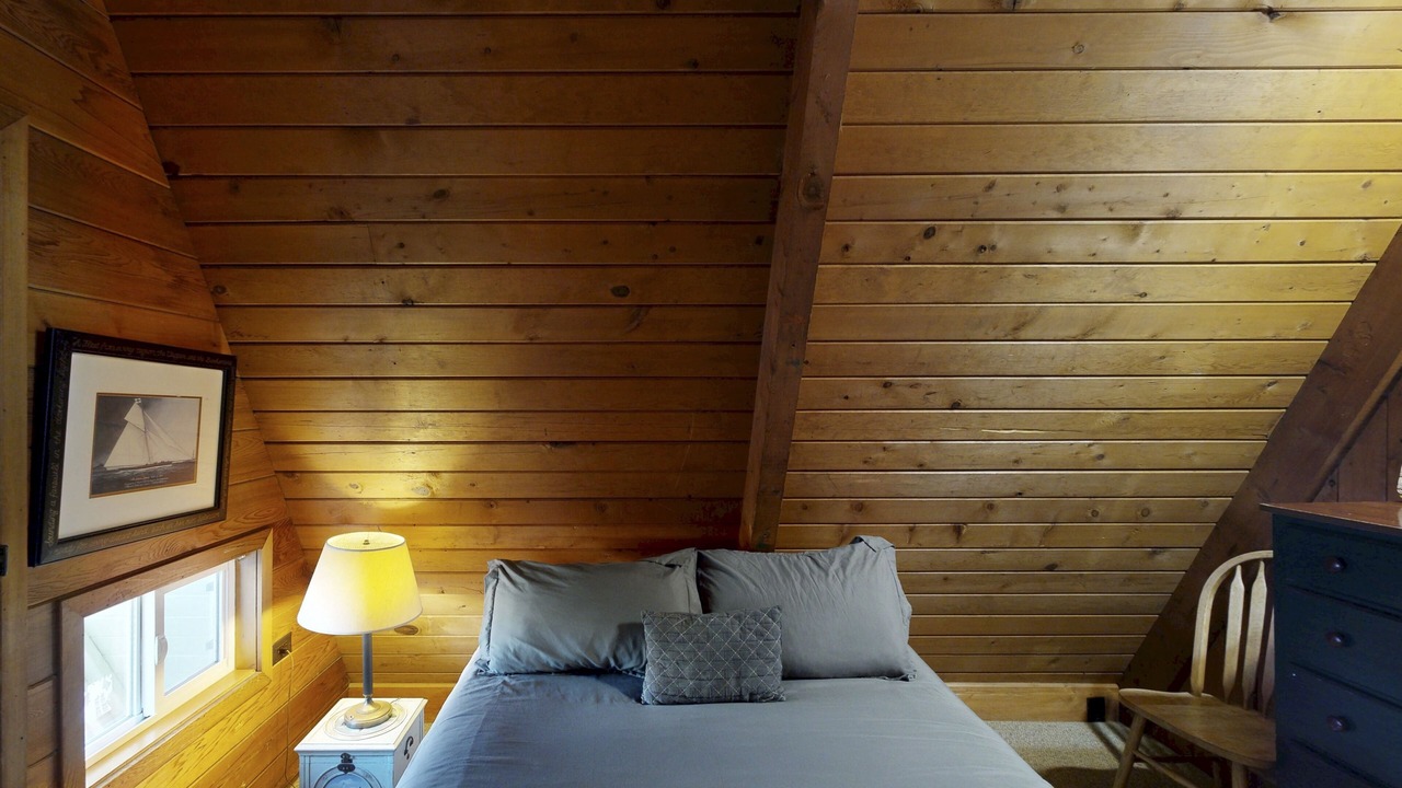 Photo of Bedroom in Roads End