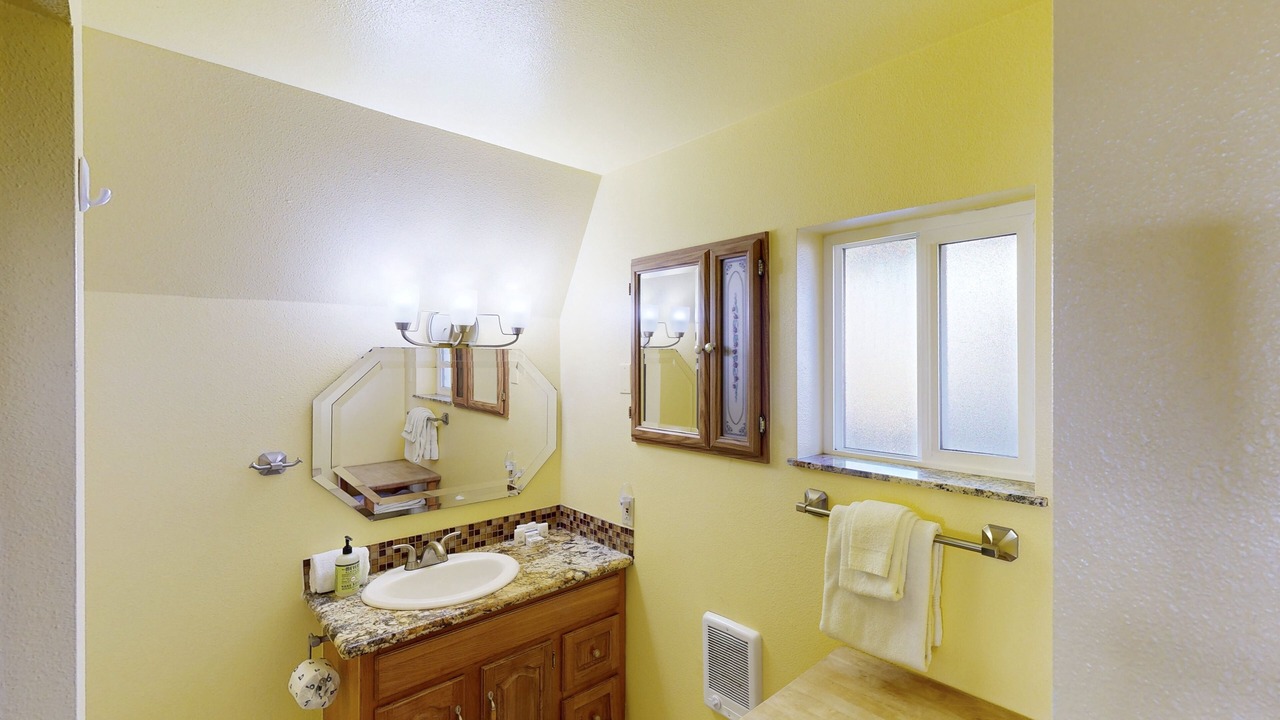Photo of Bathroom in Roads End
