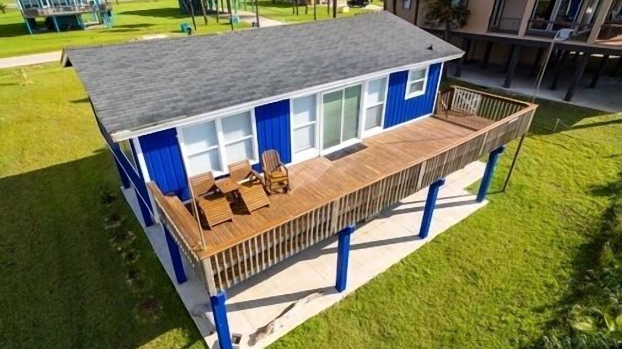 Photo of Outdoor in Jamaica Beach