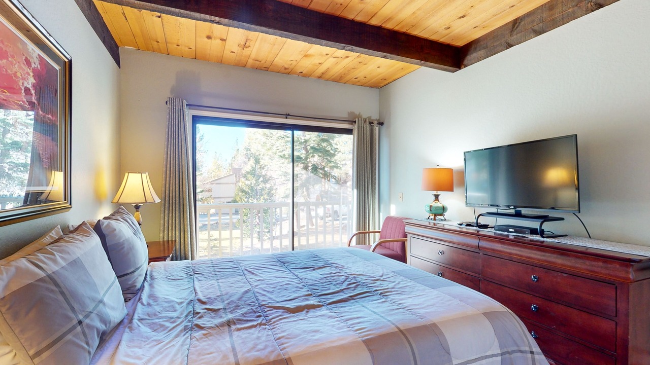 Photo of Bedroom in Kings Beach