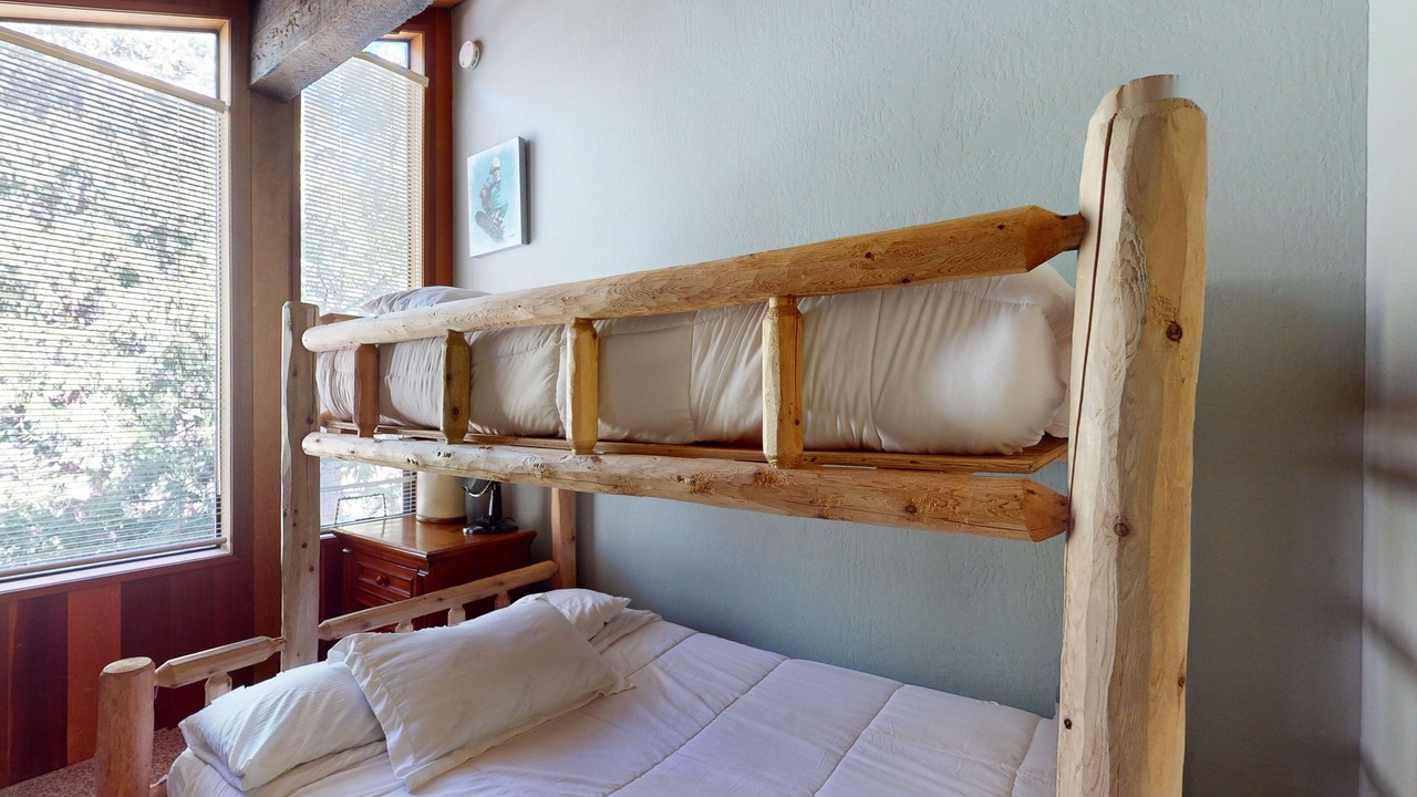 Photo of Bedroom in Kings Beach
