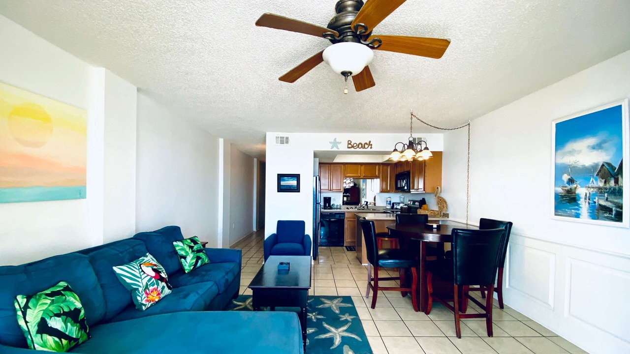 Photo of Livingroom in Orange Beach