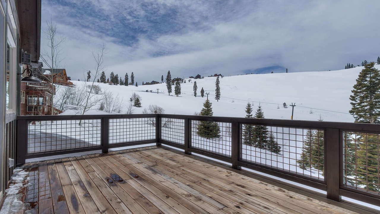 Photo of Patio Balcony in Truckee