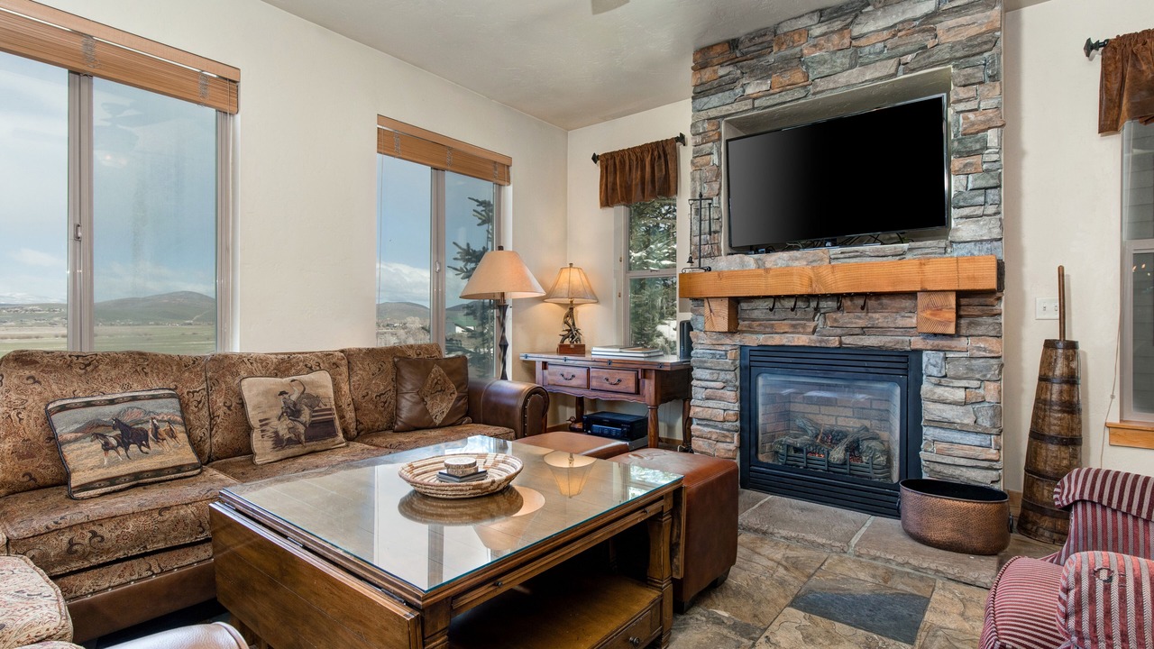 Photo of Livingroom in Bear Hollow Village