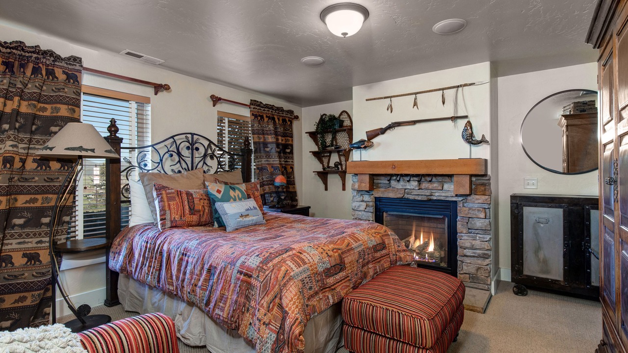Photo of Bedroom in Bear Hollow Village