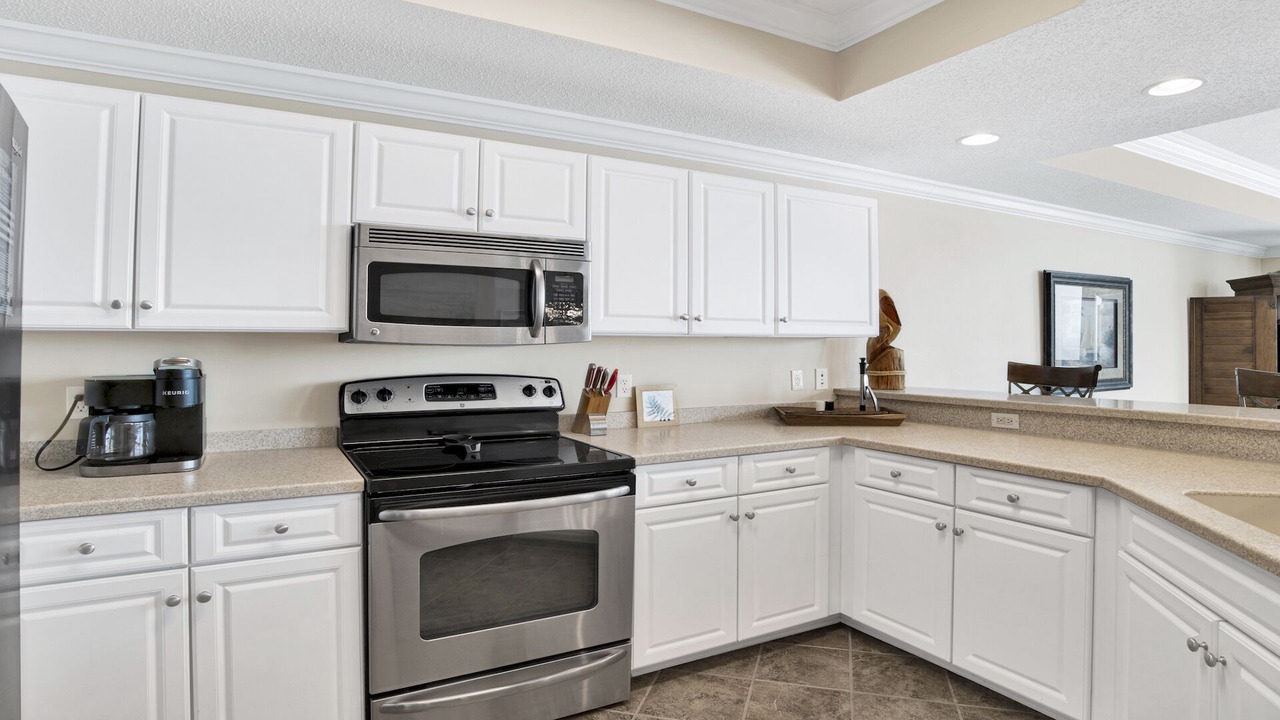 Photo of Kitchen in Orange Beach East