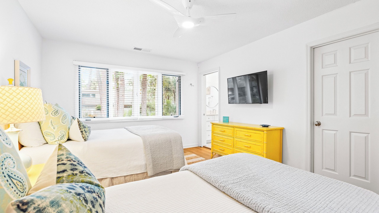 Photo of Bedroom in Oceanside