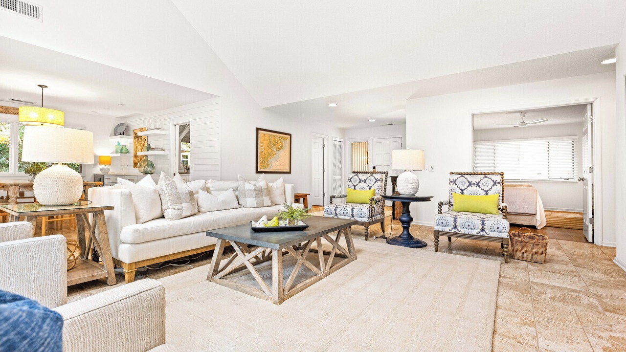 Photo of Livingroom in Oceanside