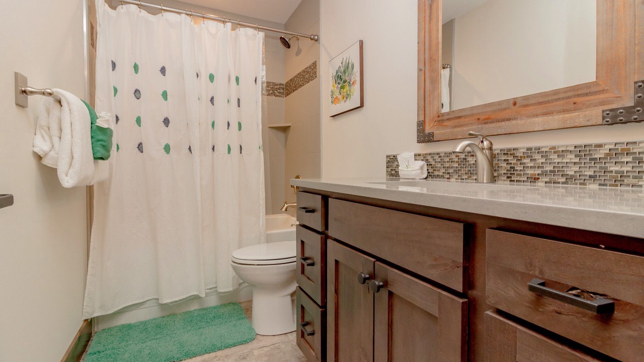 Photo of Bathroom in Cle Elum