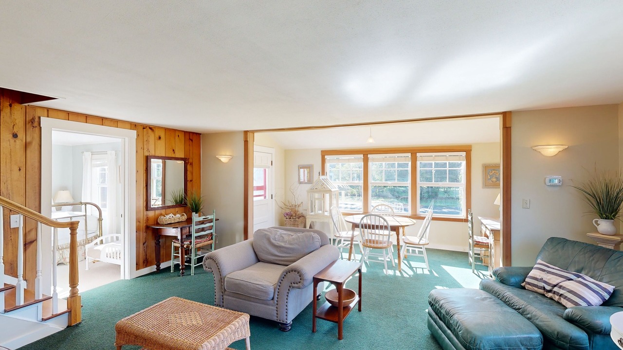 Photo of Livingroom in Gearhart