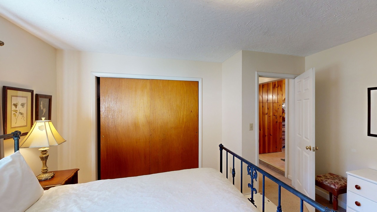 Photo of Bedroom in Gearhart