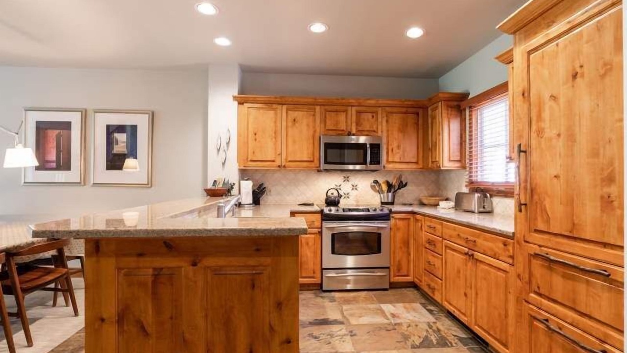 Photo of Kitchen in Highlands Townhomes
