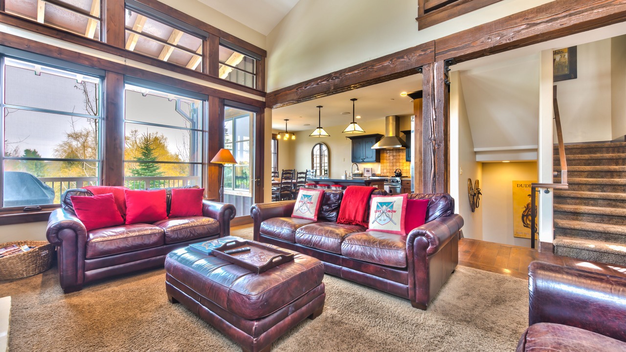 Photo of Livingroom in North Park City