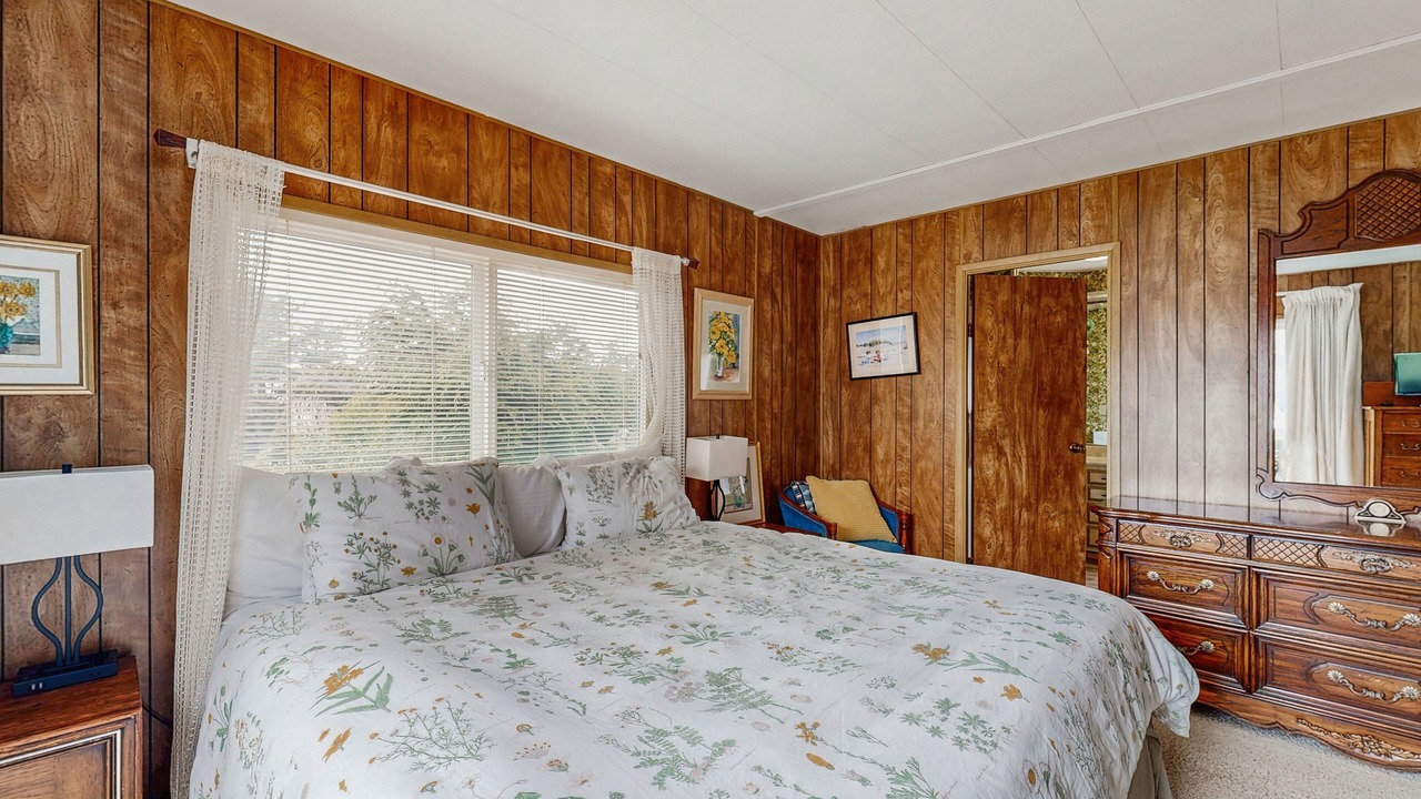 Photo of Bedroom in Cape Meares