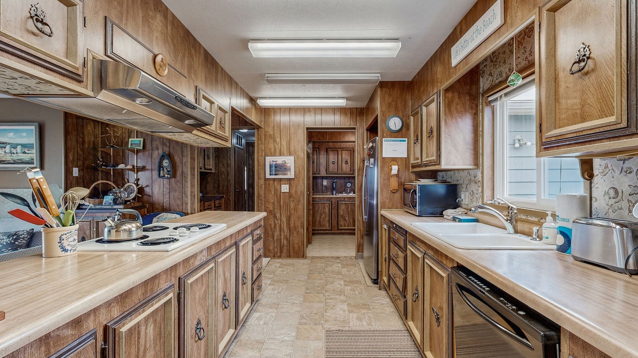 Photo of Kitchen in Cape Meares