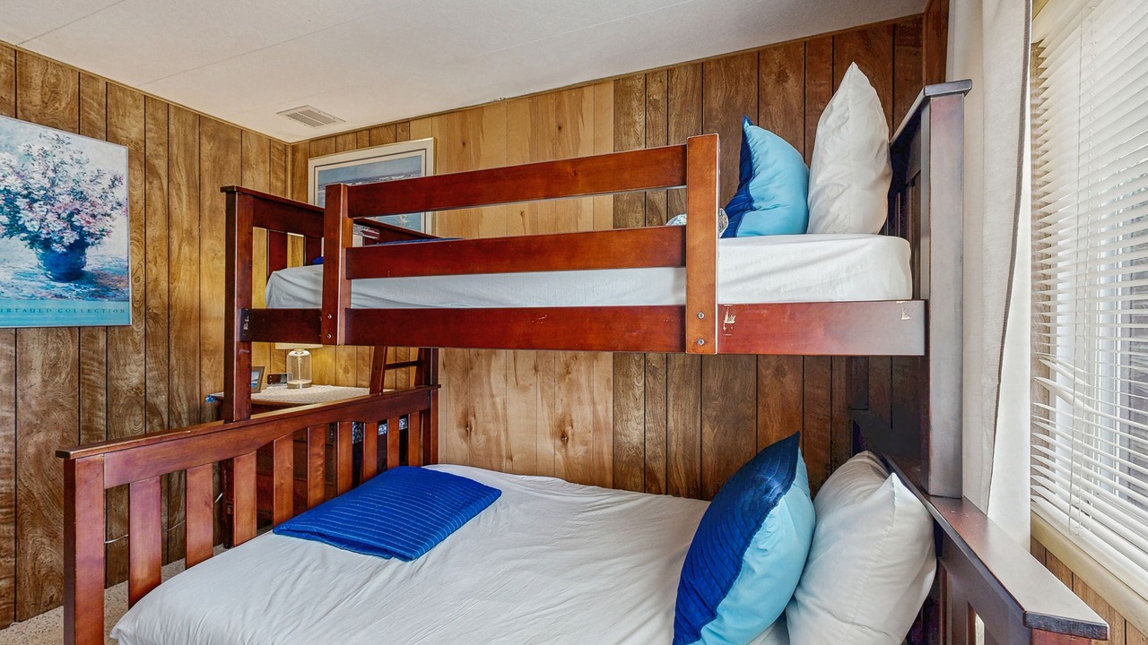 Photo of Bedroom in Cape Meares