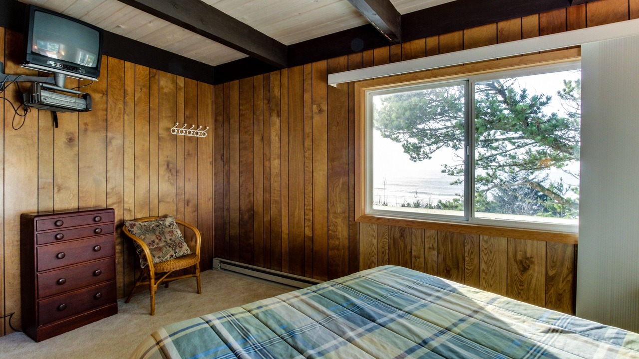 Photo of Bedroom in Otter Rock