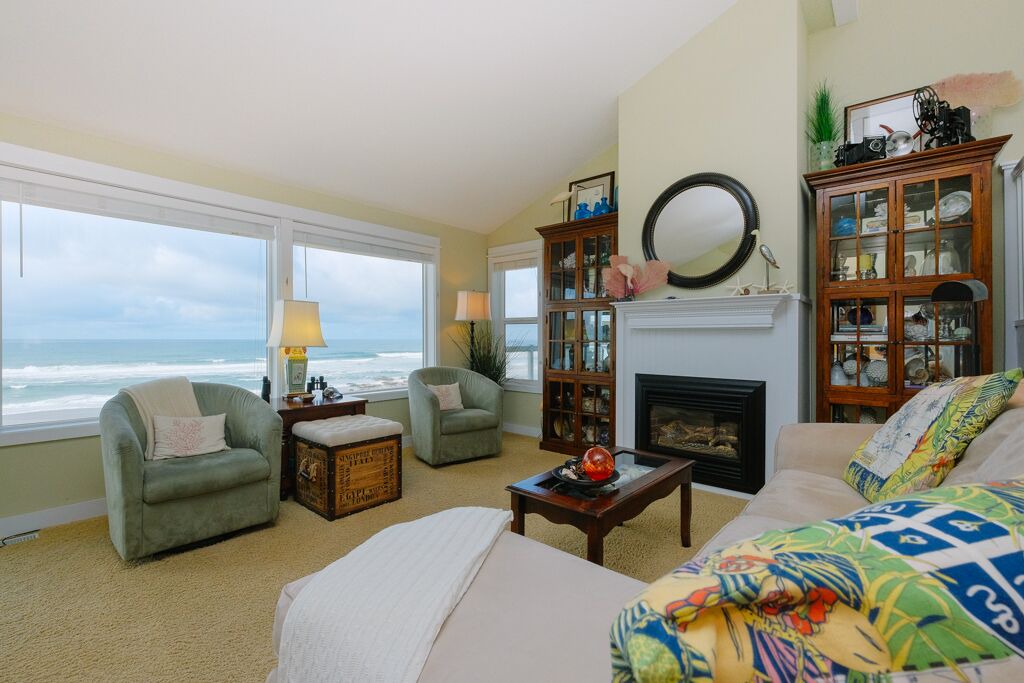 Photo of Bedroom in Lincoln City