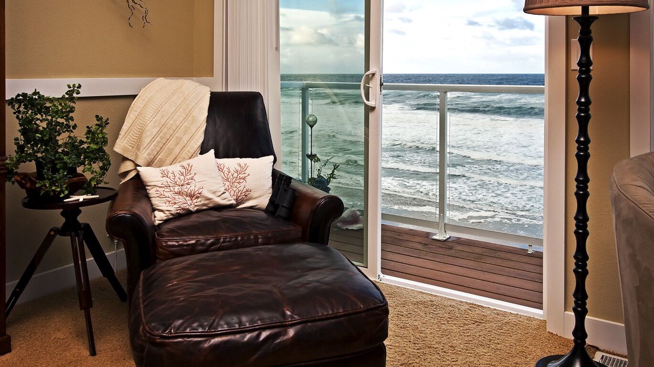 Photo of Bedroom in Lincoln City