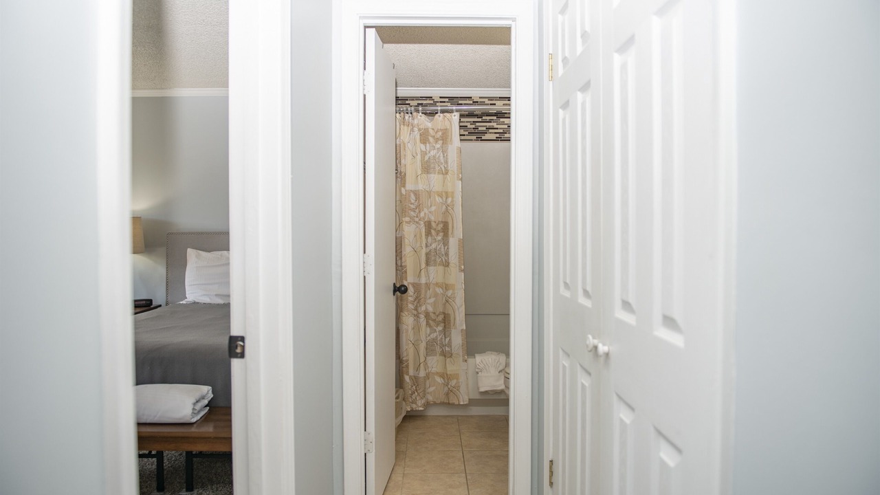 Photo of Bathroom in Snowshoe