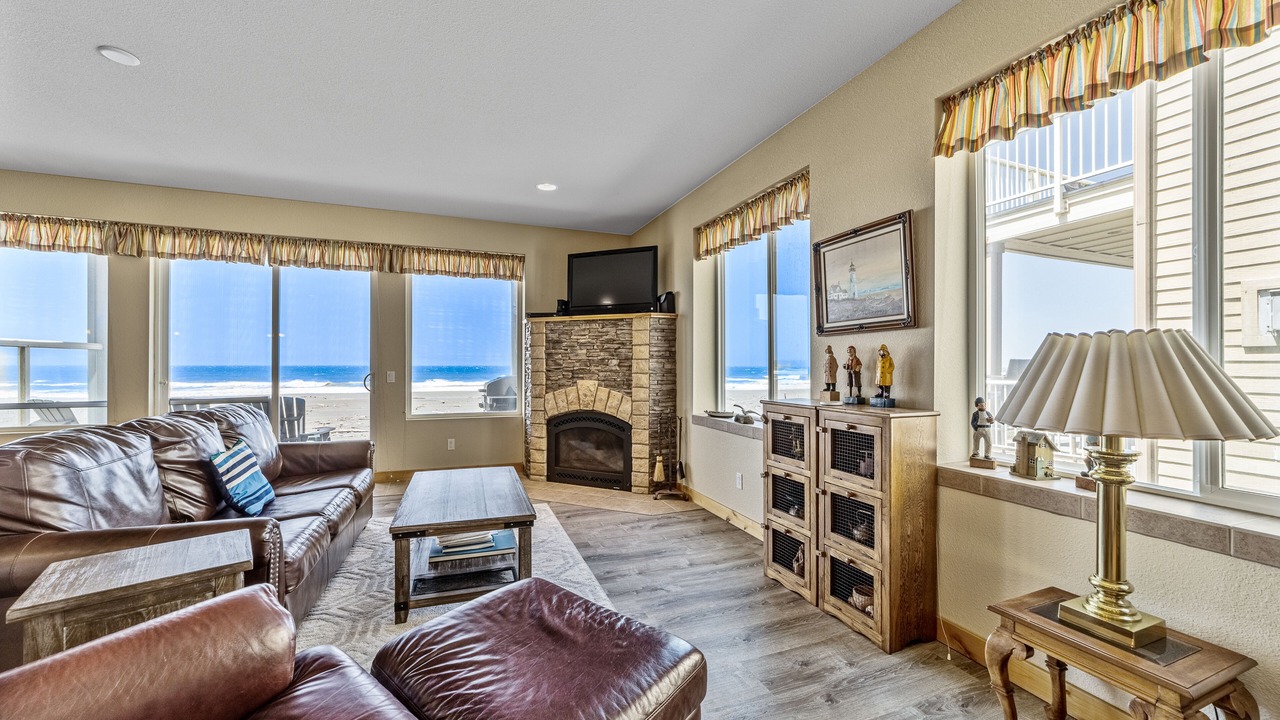 Photo of Livingroom in Gold Beach