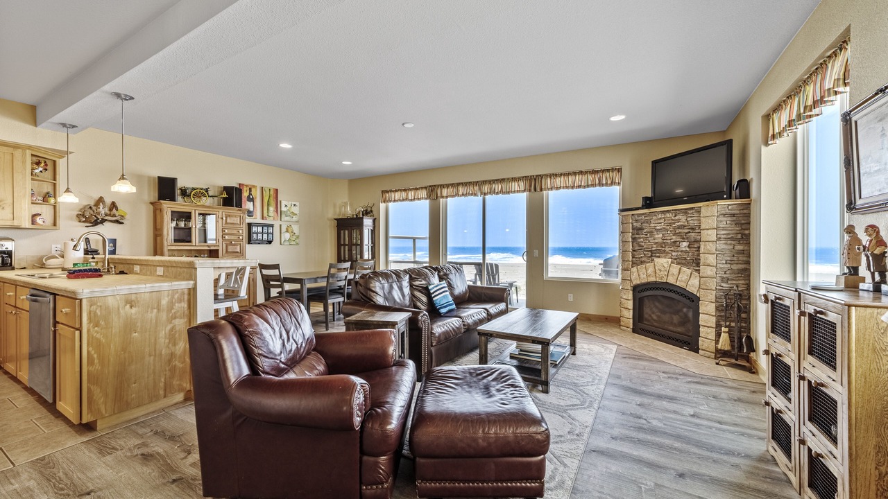 Photo of Livingroom in Gold Beach