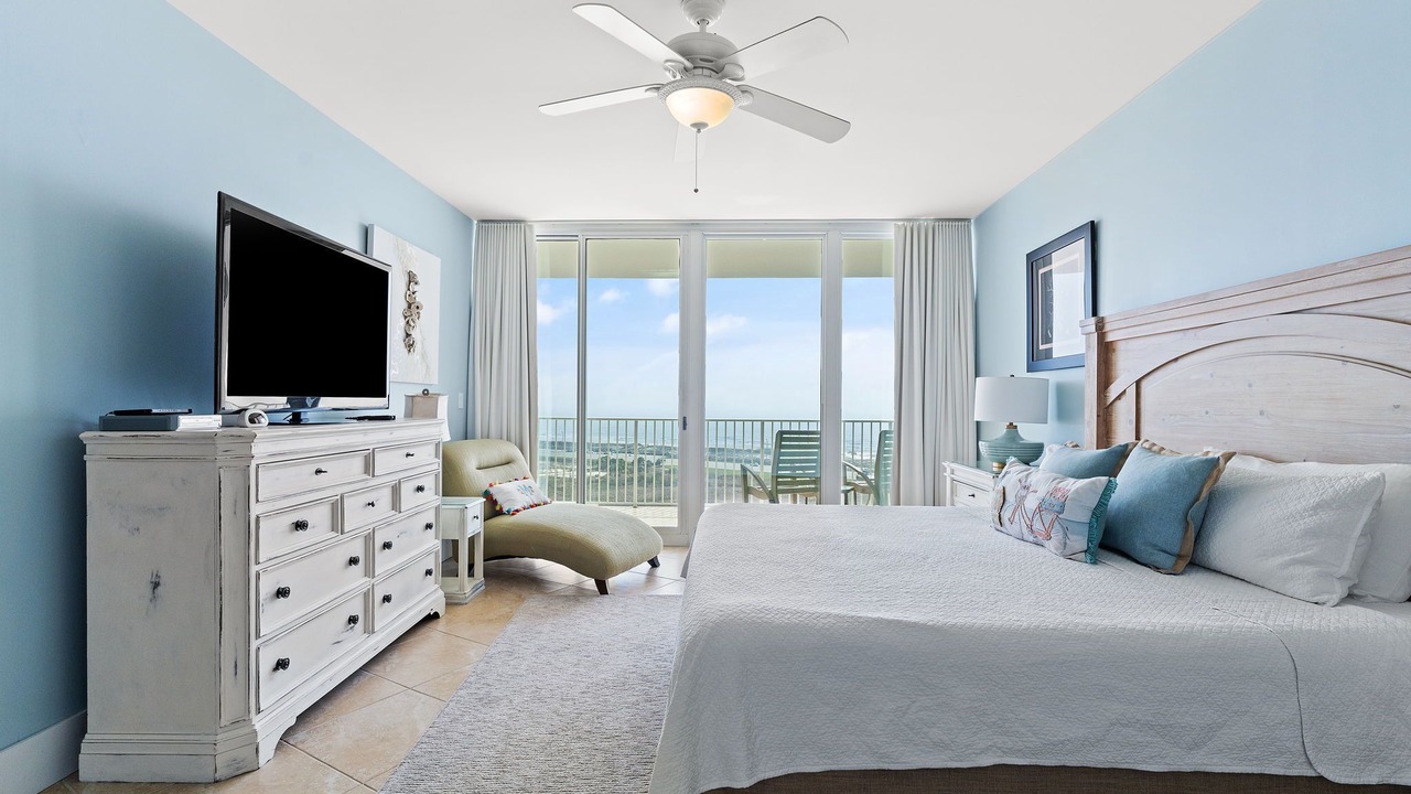 Photo of Bedroom in Orange Beach East