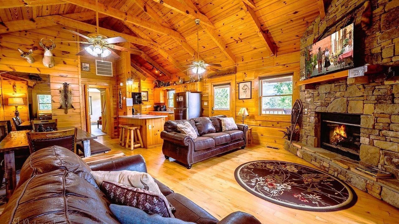 Photo of Livingroom in Wears Valley