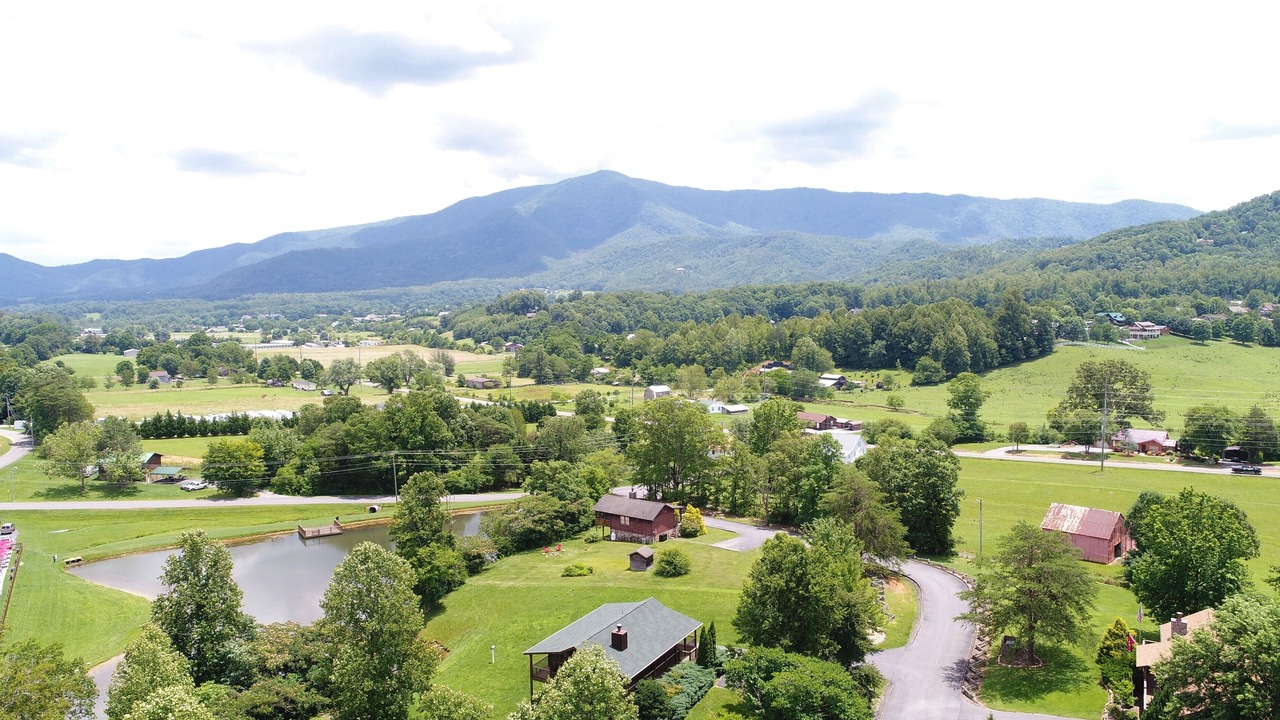 Photo of Outdoor in Wears Valley