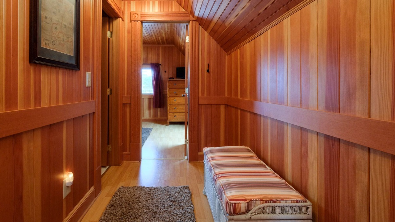 Photo of Bathroom in Nelscott