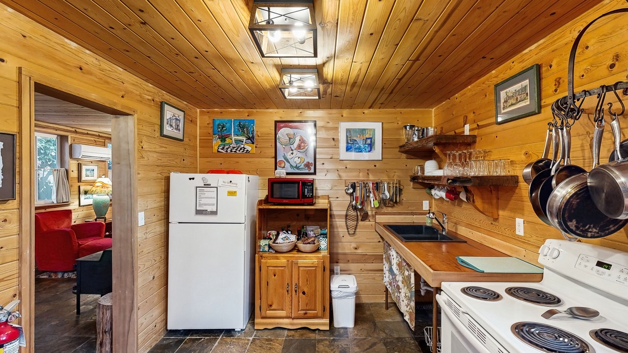 Photo of Kitchen in Otter Rock