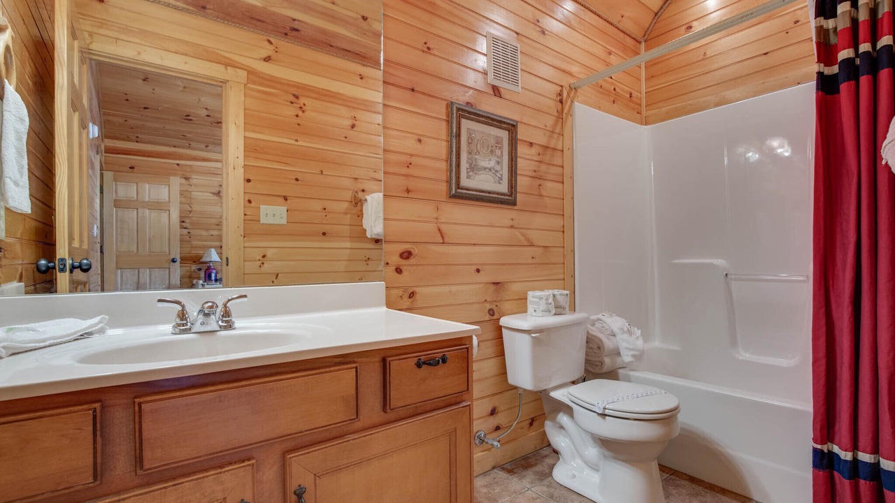 Photo of Bathroom in Hemlock Hills
