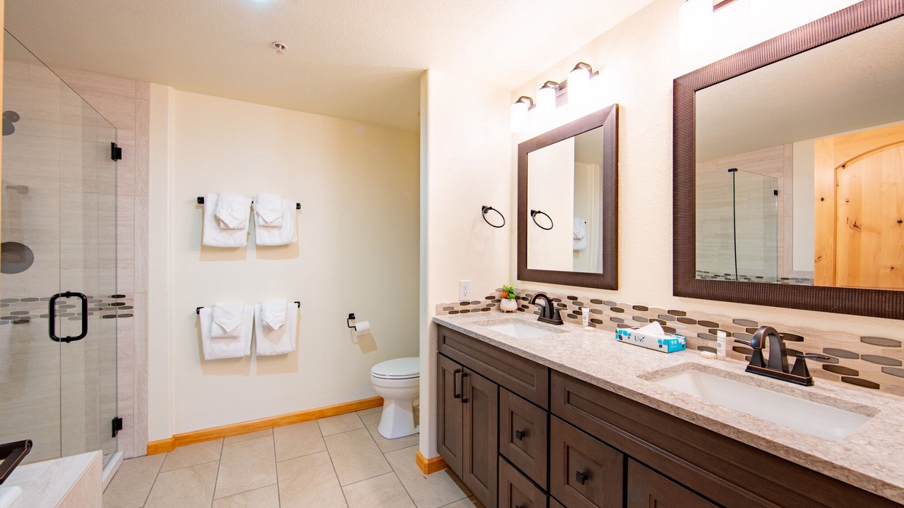 Photo of Bathroom in Mountain House