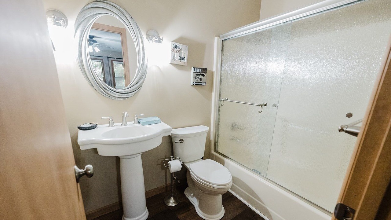 Photo of Bathroom in Wears Valley