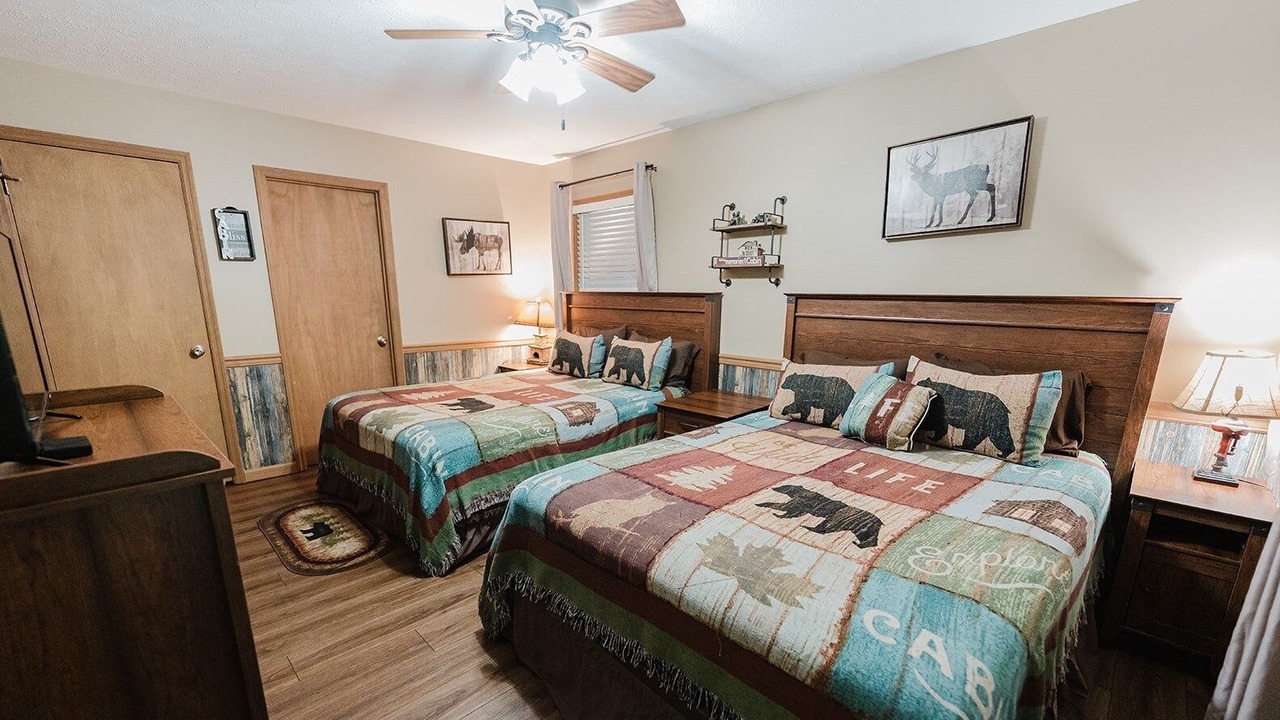 Photo of Bedroom in Wears Valley