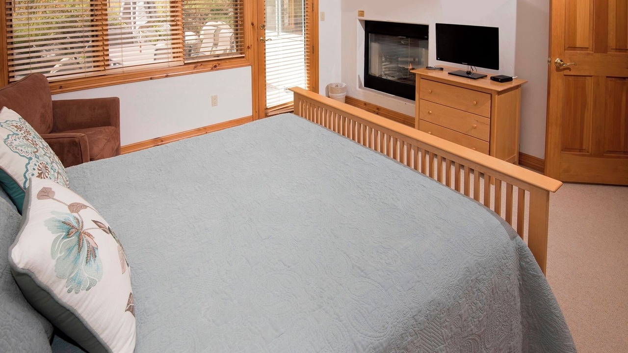Photo of Bedroom in Edwards
