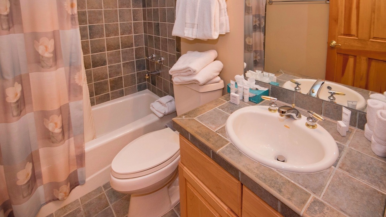 Photo of Bathroom in Edwards