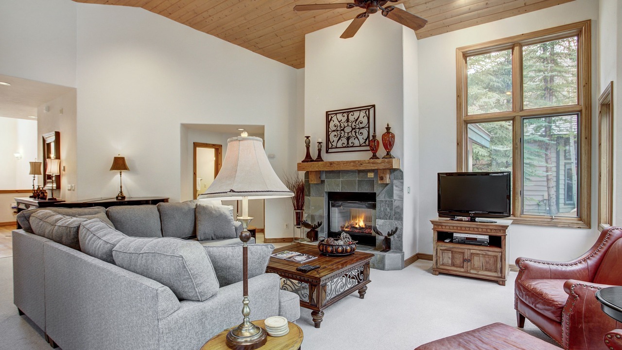 Photo of Bedroom in Edwards