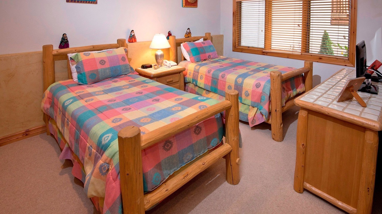 Photo of Bedroom in Edwards