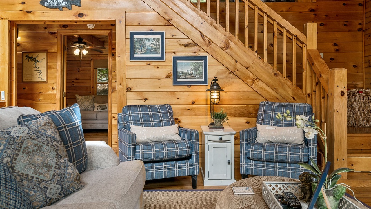 Photo of Livingroom in Lancaster