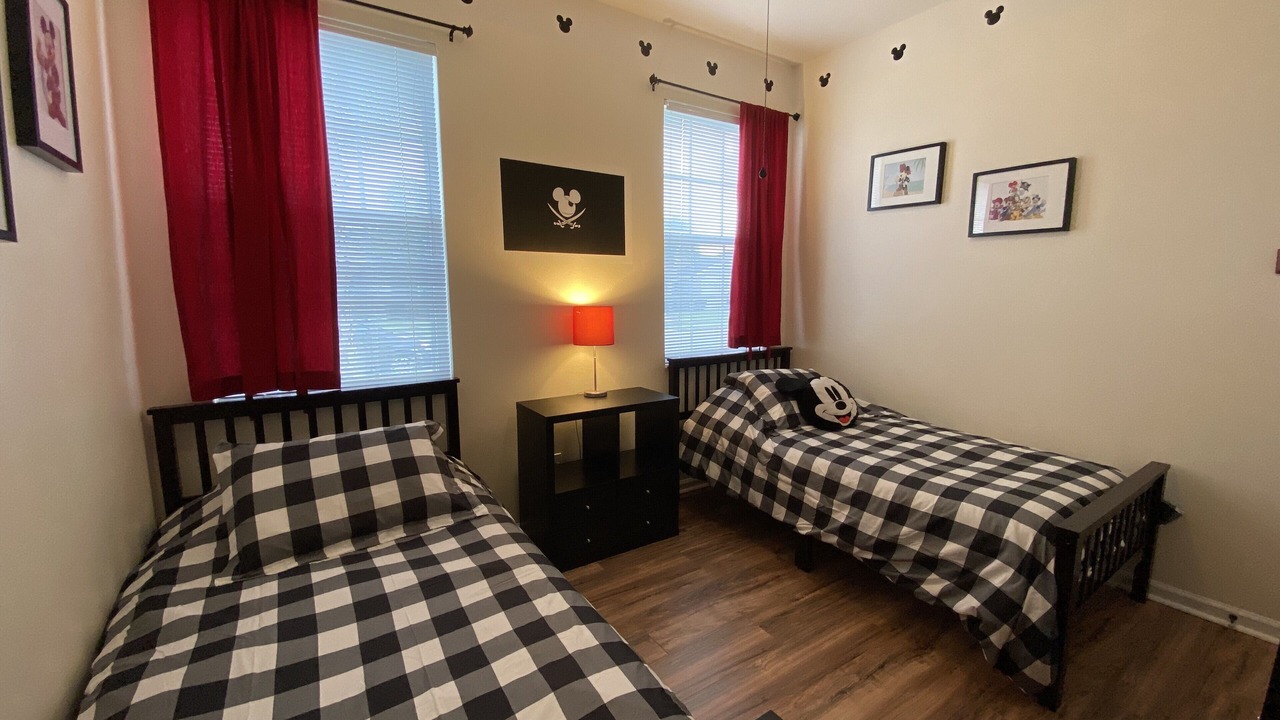 Photo of Bedroom in Windsor Palms