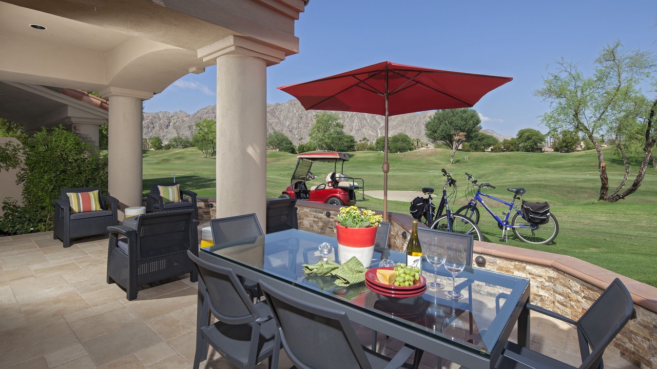 Photo of Bedroom in La Quinta